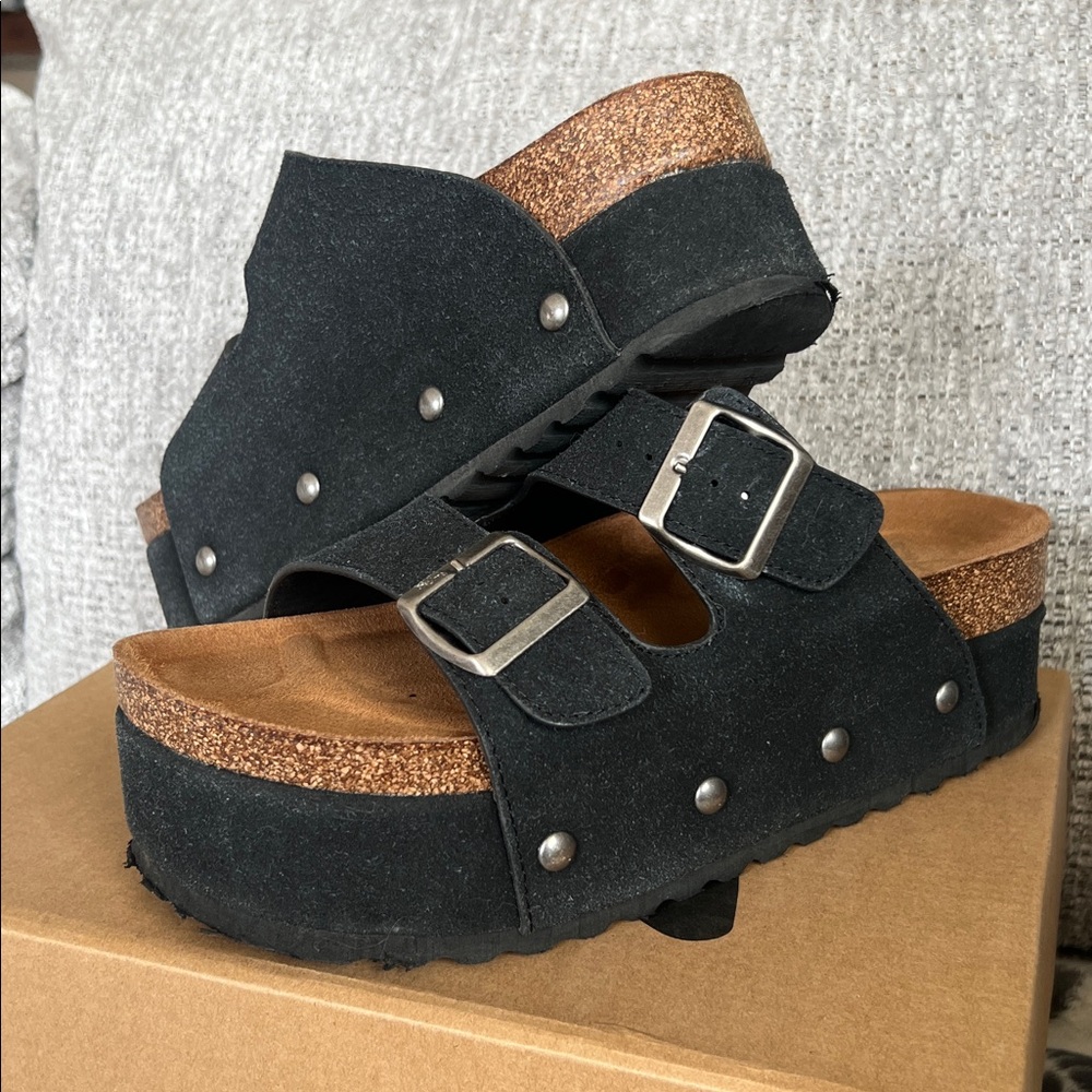 Platform Sandal